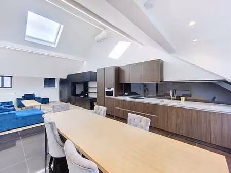 quartier européen | penthouse 1ch meublé & grande terrasse