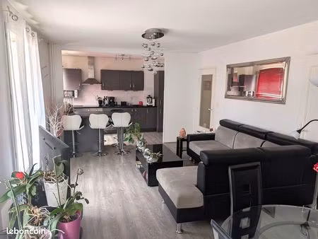 vente | appartement t4 | 4p | 2ch | 76.6 m² | fontaine-lès-dijon | expo sud-est | balcon