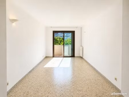 nice – appartement de 67 m² avec place parking à vendre – avenue maréchal lyautey -