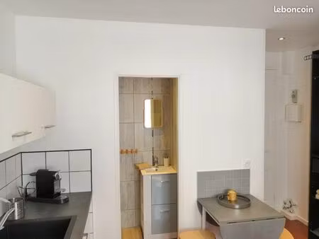 studio location étudiant de 9 mois et + septembre / mai