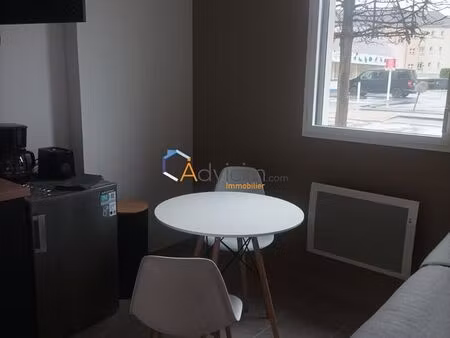 studio 1 pièce 26 m²
