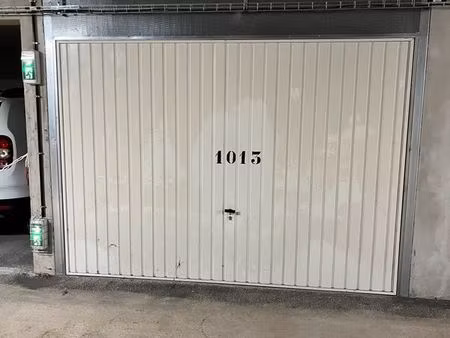 garage fermé beausoleil