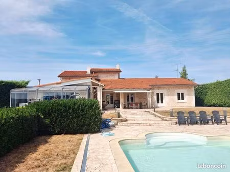 maison de 174m2