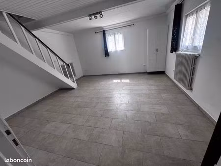 maison f4 rénovée avec grand jardin