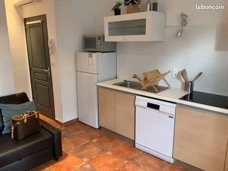 t2 meuble hyeres