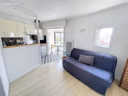studio 1 pièce 24 m²