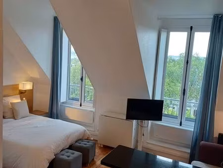 studio 22m2 meublé avec vue - quartier notre dame