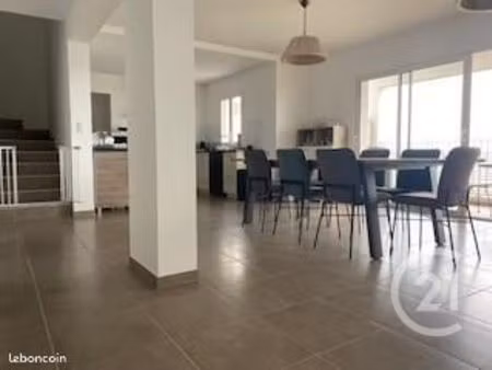 villa 5 pièces 129 m²