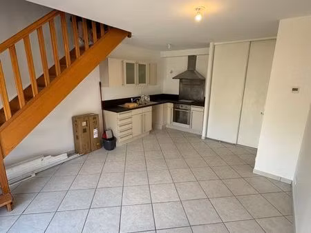 t2 duplex 41 m² – terrasse  jardin  parking – amiens sud