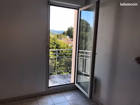 t1 bis avec parking à besancon