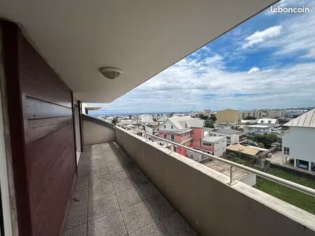 appartement t4 saint denis centre ville