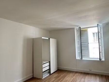 ? à louer – appartement meublé de 38 m² – villeneuve-saint-georges