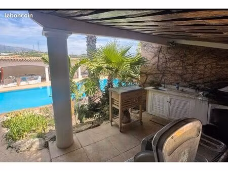 villa piscine