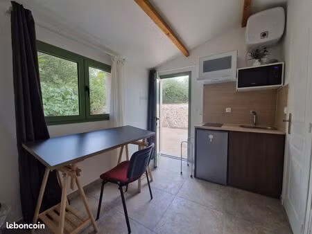 ? marseille 12e - idéal étudiant ou apprenti - studio meublé indépendant dans jardin arbor