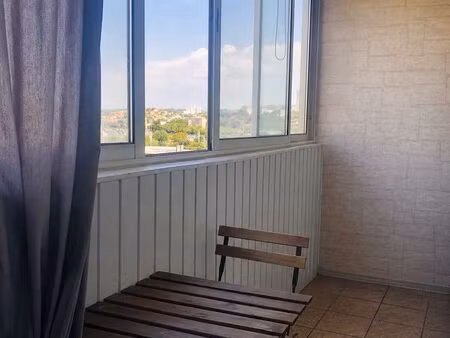 lumineux t4 avec balcon