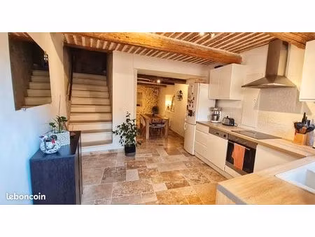 maison de village orgon