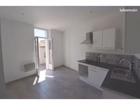t2 terrasse village château-gombert 13013