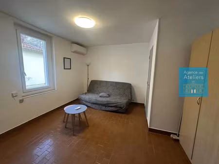 location appartement 2 pièces 30 m² à arles (13200)  500 €
