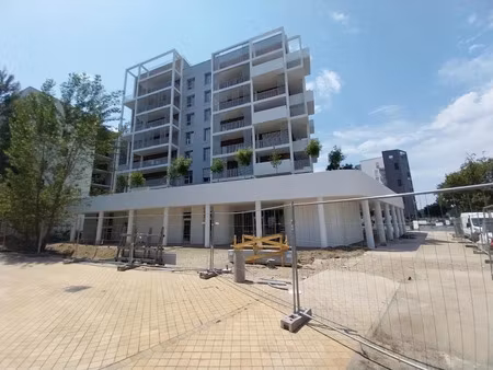 location appartement 3 pièces 62 m² à bordeaux (33000)  873 €