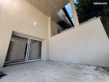 appartement plateau a renover 85m2