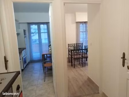f1 + coin nuit + balcon / secteur gare routière