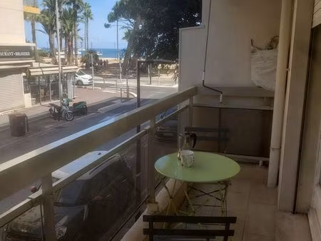 3 pièces  centre antibes