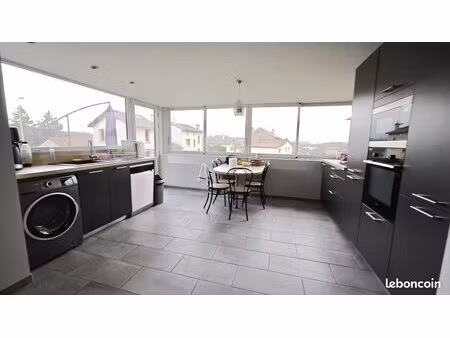 immeuble 275 m² bas-en-basset