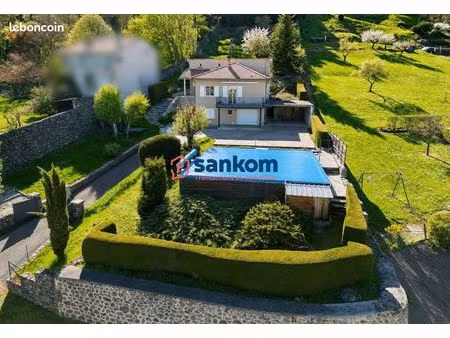 maison 5 pièces 163 m²