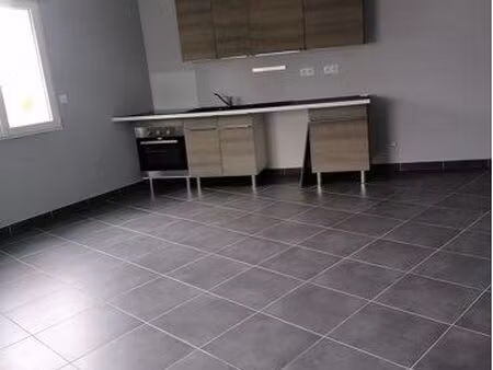 vends appartement  f3 idéal pour investisseur