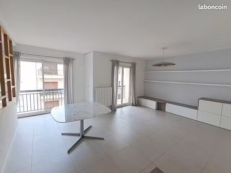 appartement 5 pièces 95 m²