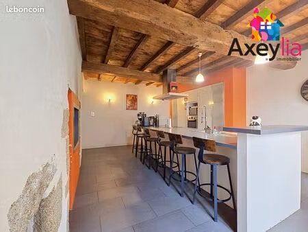 maison de village 3 pièces 121 m²