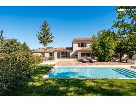 aix-en-provence nord – maison entièrement réhabilitée avec piscine