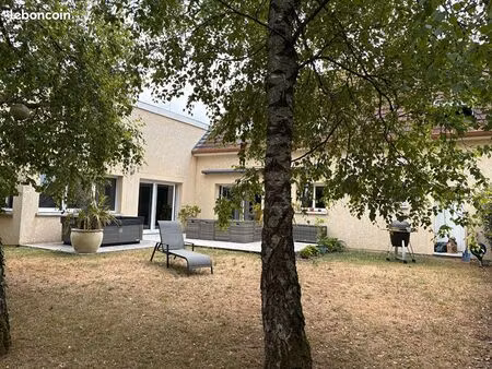 maison 6 pièces 138 m²