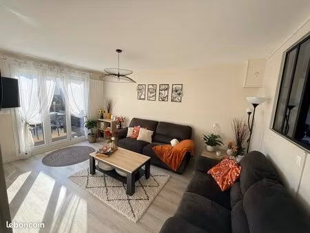 maison rénovée 80 m² - 3 chambres - sous-sol complet - la neuvillette