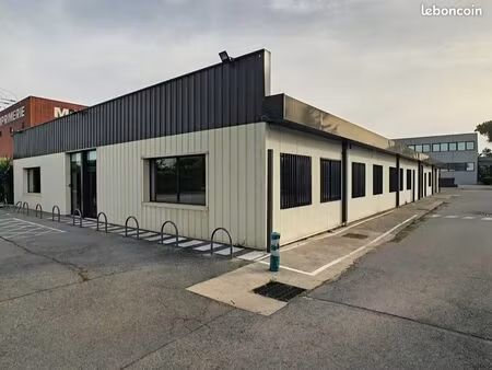 local 100 m² vitrolles