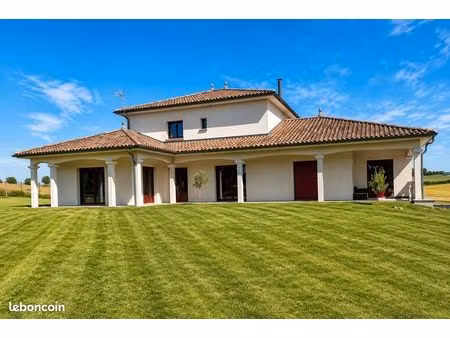 villa 176m2 + sous-sol 120m2
