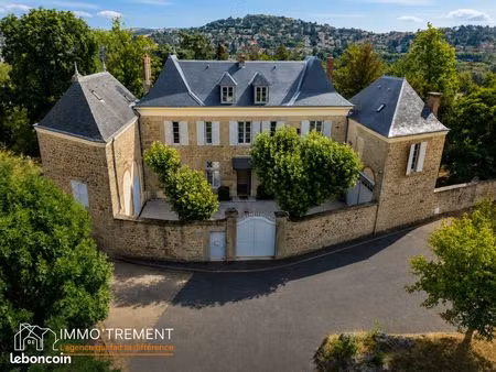 propriété 14 pièces 590 m²