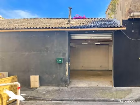 local 75 m² marseille
