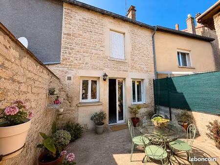 maison 3 pièces 98 m²