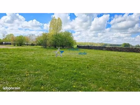terrain 1049 m² richebourg