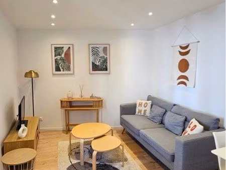 location meublé t2 38m2 centre ville aubagne