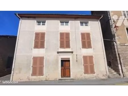 maison 4 pièces 120 m²