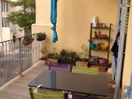 particulier loue : grand t3 73m2+terrasse sud 17m2 bon état