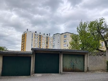 garage à louer proche centre ville