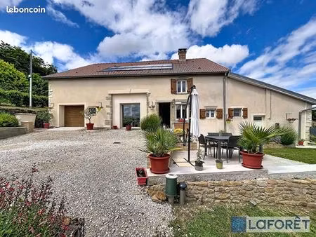 ferme 3 pièces 137 m²