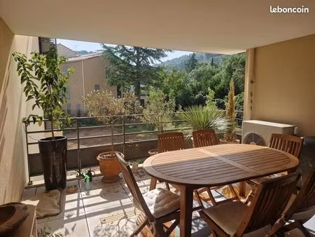 appartement 2 pièces 51 m²