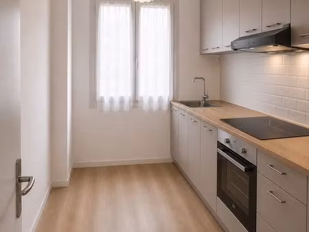 beau t3 rénové à neuf – climatisation – cuisine équipée – parking – marseille 12ᵉ