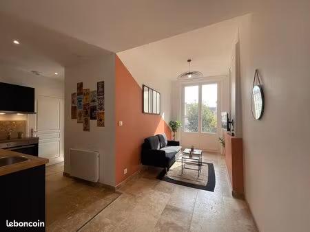 t2 meublé neuf – saint-étienne centre-ville – 31 5 m² – 590 /mois charges comprises