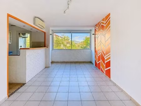 appartement t4