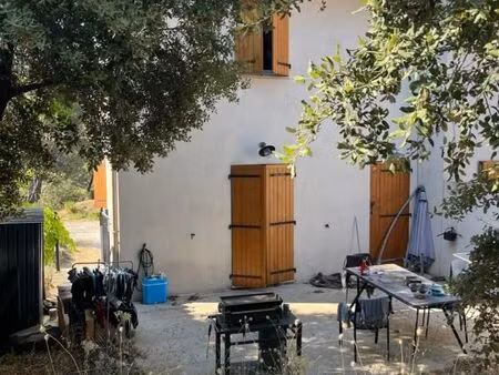 villa 4 pièces 114 m²